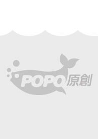 她的同班同学