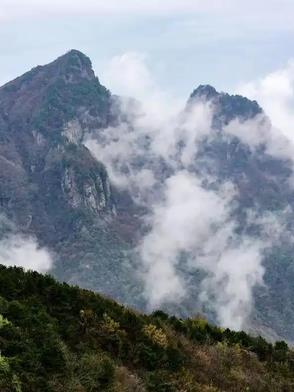 我们曾经翻过那座山